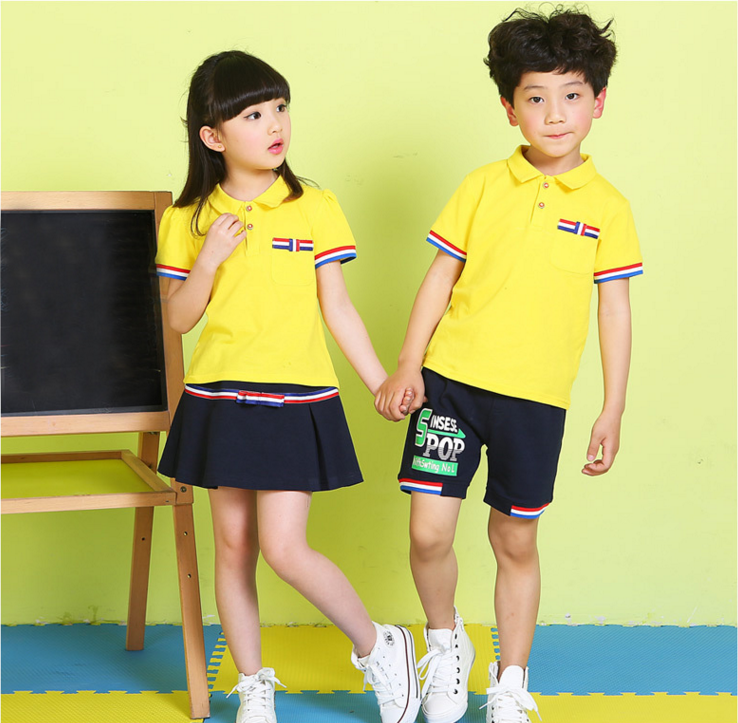 小朋友上幼兒園穿園服對孩子有什么幫助？